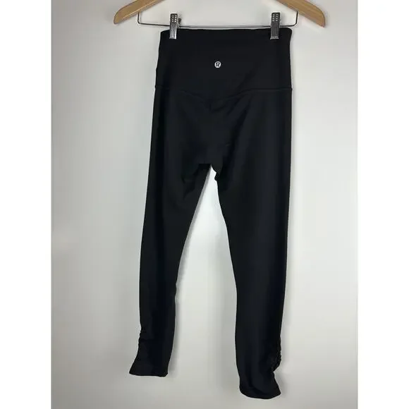 🦄 Rare Lululemon Align High Rise Crop 23" Twist Waist Legging Pant Black Size 4 - Picture 12 of 15